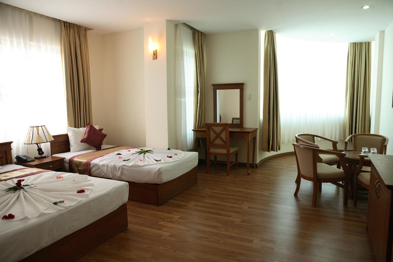 Viet Sky Hotel Nha Trang Exterior foto